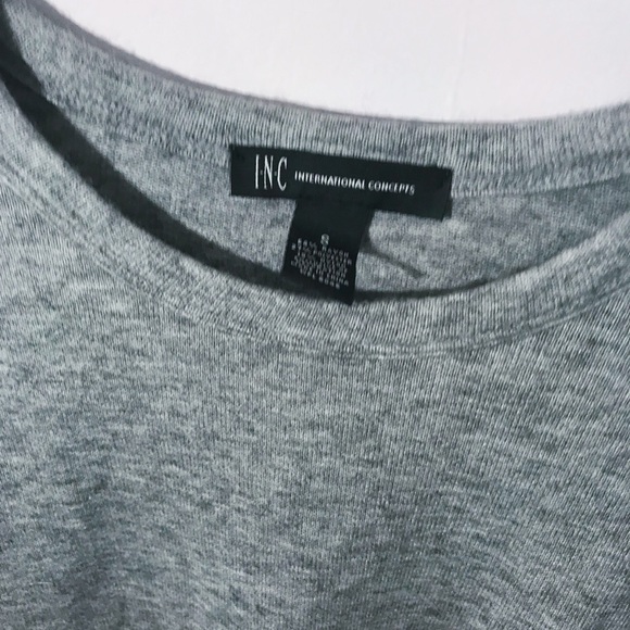 Adorable Ribbon End Long Sleeve Gray Top - Picture 2 of 4